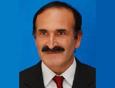 دلسوزی یا شیادی؟ - محمدتقی ریاحی