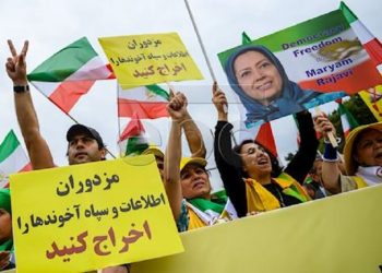 تظاهرات بزرگ برلین در کانون توجه رسانه‌های بین‌المللی / روزنامه الریاض…