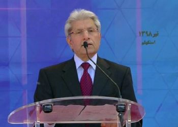 سخنرانی محمدعلی توحیدی در تظاهرات بزرگ استکهلم: جهان دراعتلای مقاومت ایران و در بن بست مرگبار آخوندهای وحشی،حقیقت سرنگونی‌فاشیسم مذهبی …