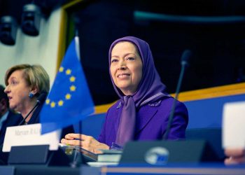 مریم-رجوی-رئیس-جمهور-برگزیده-مقاومت-ایران