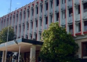 اخراج دو دیپلمات‌تروریست دیگر آخوندها ازآلبانی