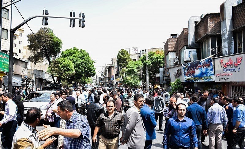 «اقتصاد به زبان ساده» یا سرنگونی به زبان اقتصاد، سیمای طبقاتی یک رژیم محتضر - رسول اصغری