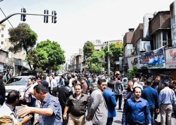 «اقتصاد به زبان ساده» یا سرنگونی به زبان اقتصاد، سیمای طبقاتی یک رژیم محتضر – رسول اصغری