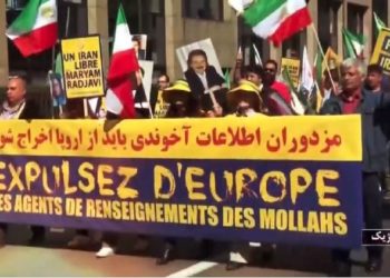 روشهای وزارت اطلاعات برای استخدام مزدور و تروریست؛ گفتگوی محمد محدثین با سیمای آزادی تلویزیون ملی ایران