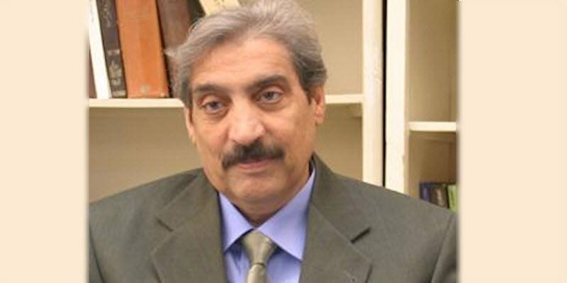 با نقابی بر رخ، چند کلمه با ویروس بی حیایی - محمد قرایی