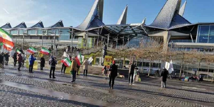 دادگاه آنتورپ بلژیک- تجمع حامیان مقاومت ایران در مقابل دادگاه