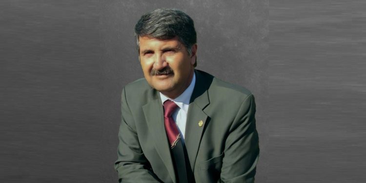 دستهای آغشته به خون یک مزدور نفوذی نوشته سعید قربانلی