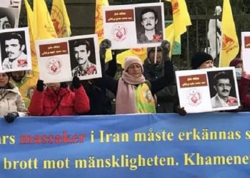 تظاهرات ایرانیان آزاده و هواداران سازمان مجاهدین همزمان با دادگاه دژخیم حمید نوری