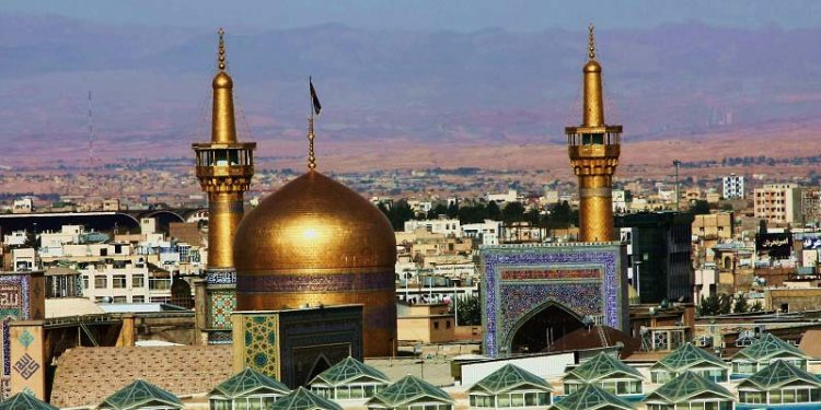 سالروز شهادت هشتمین پیشوای تشیع انقلابی امام رضا ع