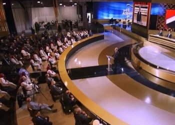 ۱۰۰۰ زندانی سیاسی شاه و شیخ در سالگرد قیام آبان در یک گردهمایی تاریخی در اشرف۳ ـ قسمت چهارم