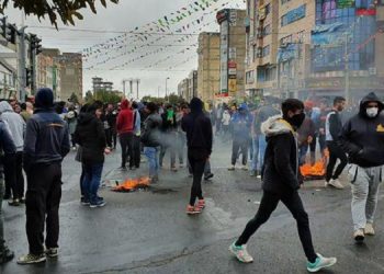 سازمان مجاهدین خلق ایران اسامی دو شورشگر اعدام شده خرم آباد را اعلام کرد