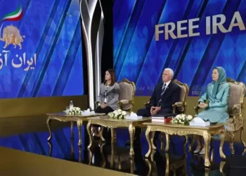 فاکس نیوز- مایک پنس از تلاشهای اپوزیسیون ایران برای جایگزینی دیکتاتوری با یک حکومت دمکراتیک ستایش کرد