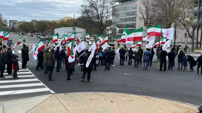 تظاهرات بزرگ ایرانیان آزاده در واشنگتن پس از برگزاری اجلاس حمایت از قیام مردم ایران -۲۰ اسفند