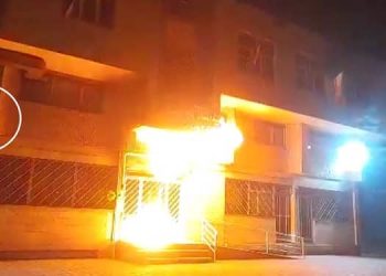۱۳عملیات کانونهای شورشی در شهرهای میهن با درود به ۳۶شهید مجاهد خلق در حمله زرهی ۱۹فروردین ۱۳۹۰ در اشرف