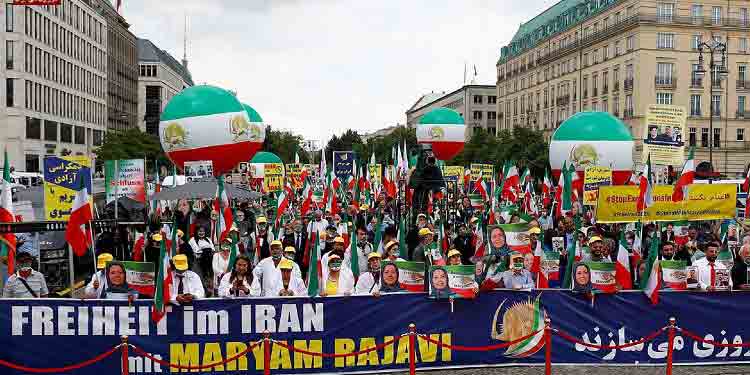 تظاهرات ایرانیان به مناسبت چهل و دومین سالگرد ۳۰خرداد و تاسیس شورای ملی مقاومت ایران