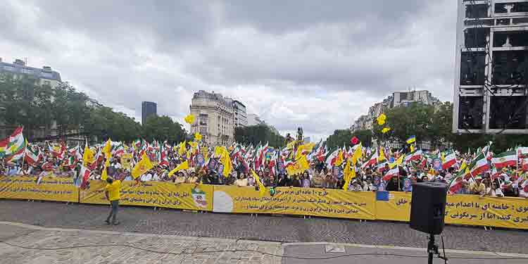 تظاهرات بزرگ پاریس با حضور گسترده ایرانیان آزاده - کهکشان ۲۰۲۳