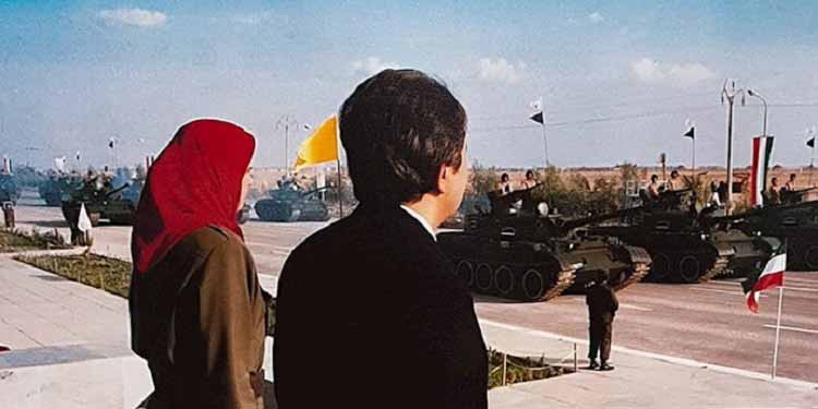 ۲۶مهر ۱۳۷۰ ـ رژه بزرگ یگان های نمونه ارتش آزادیبخش ملی ایران در اشرف