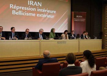 جلسه کمیته پارلمانی ایران دموکراتیک در مجلس ملی فرانسه با حضور خانم مریم رجوی