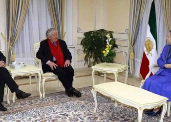 دیدار خانم مریم رجوی با آقایان آلن نری و میشل ترو قانونگذاران سابق فرانسوی