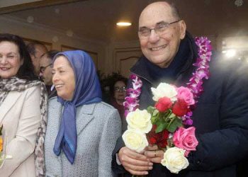 دیدار دکتر آلخو ویدال کوادراس با خانم مریم رجوی پس از ترور نافرجام رژیم پلید آخوندی
