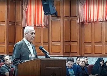 باز مصرف مزدور ابراهیم خدابنده این‌ بار در دادگاه نمایشی قضاییه جلادان
