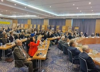 کنفرانس در برلین با حضور شخصیتهای سیاسی آلمانی و بین المللی - یک سیاست جدید در قبال ایران برای خروج از بن‌بست (قسمت اول و دوم)