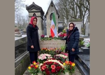 بزرگداشت زنده یاد دکتر غلامحسین ساعدی - پرلاشز ۸ دی ۱۴۰۳