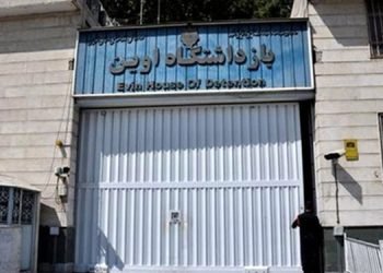 انتقال زندانیان سیاسی از فشافویه به اوین با ضرب و شتم و جدا کردن زندانیان محکوم به اعدام