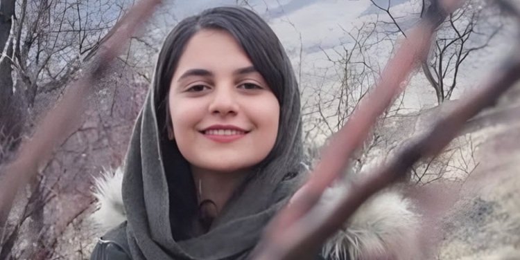 پیام تبریک زندانی سیاسی فروغ تقی پور به مناسبت روز دانشجو از از زندان اوین