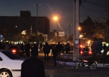 درگیریهای سراسری گسترده شورشگران با وحوش خامنه ای 