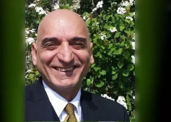 "سپاه" در لیست سیاه پایان مشروعیت، آغاز حساب کشی تاریخی- عزیز فولادوند