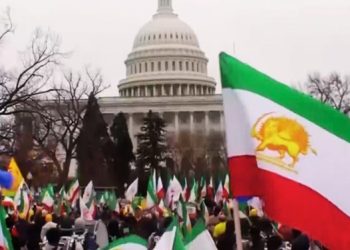 واشنگتن - تظاهرات هموطنان و یاران شورشگر مقابل کنگره آمریکا - حمایت از جمهوری دمکراتیک در ایران