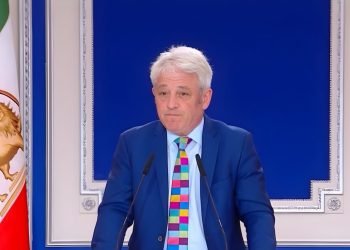جان برکو: «بچه شاه» یک «شومن» بی‌اهمیت در حاشیه است، هیچ ارتباطی با مبارزه واقعی ندارد