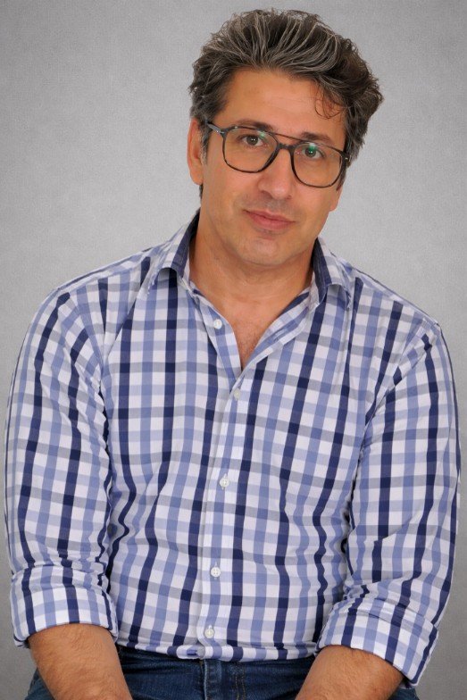 زندانی سیاسی اکبر باقری
