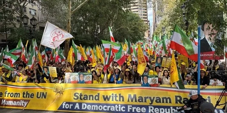 تظاهرات بزرگ ایرانیان در نیویورک همزمان با اجلاس مجمع عمومی ملل متحد - ۴شنبه اول مهر ۱۴۰۵